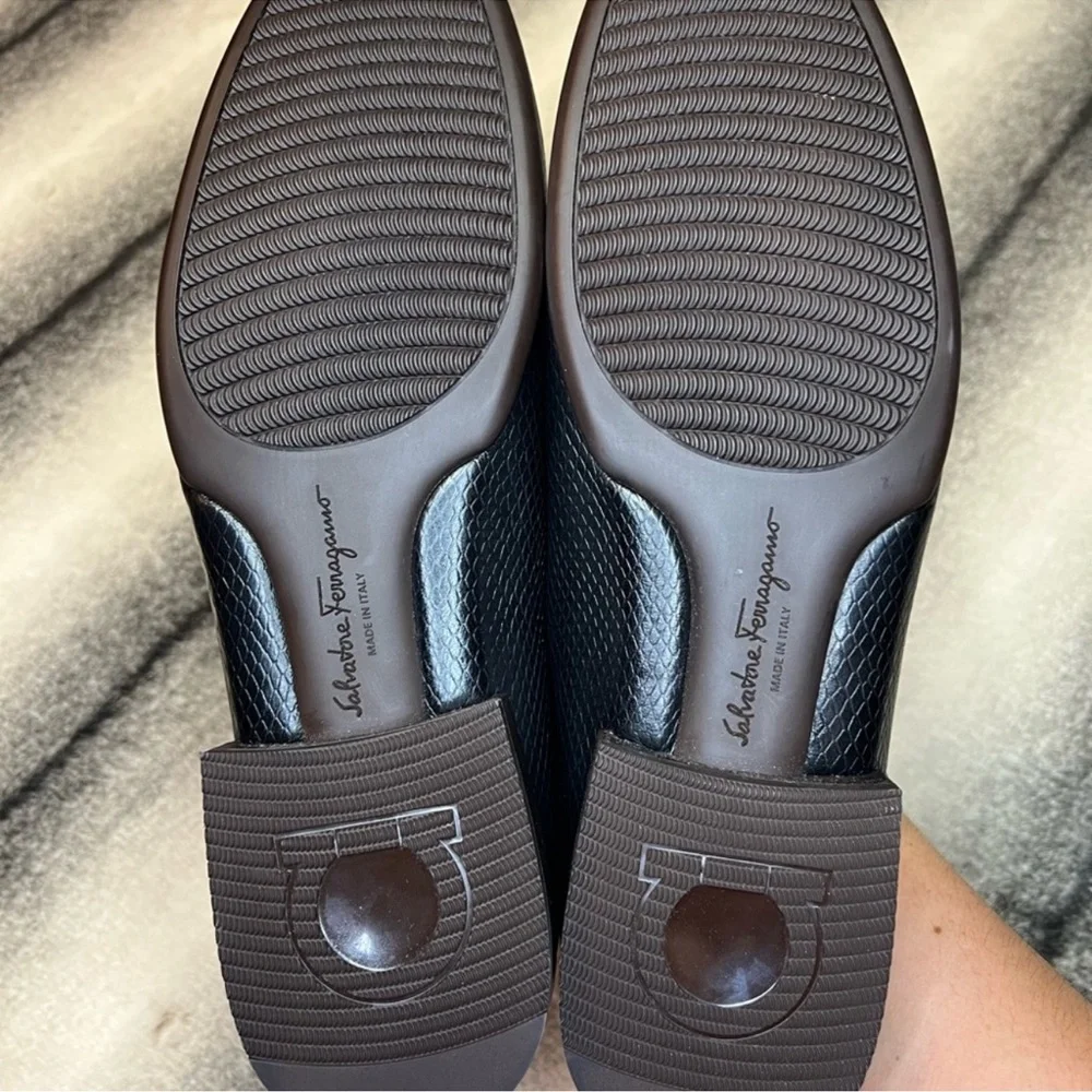 Salvatore Ferragamo Pago Nero Black Snake Embossed Leather Loafers